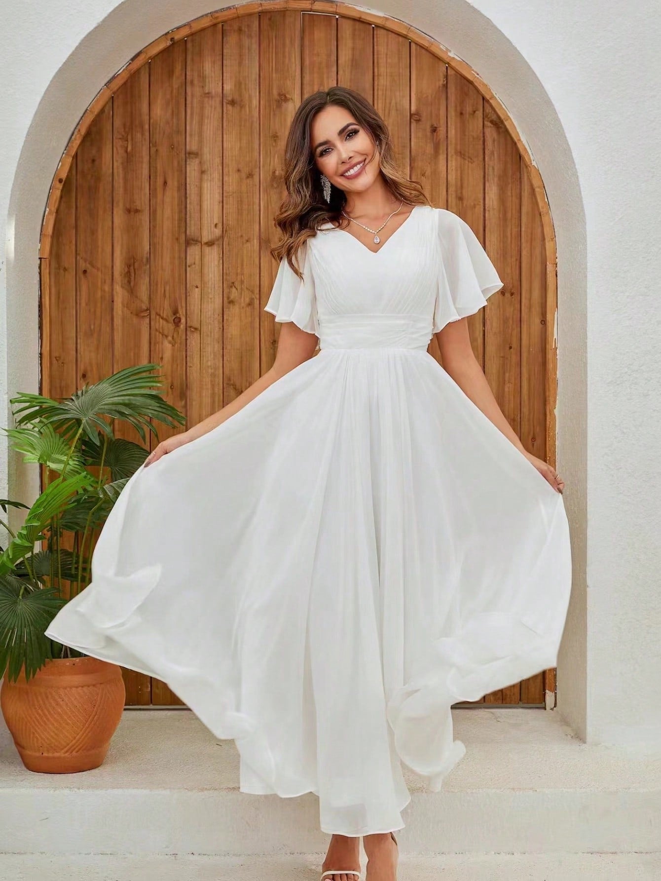 French Simple V-Neck Short Sleeve Wedding Dress