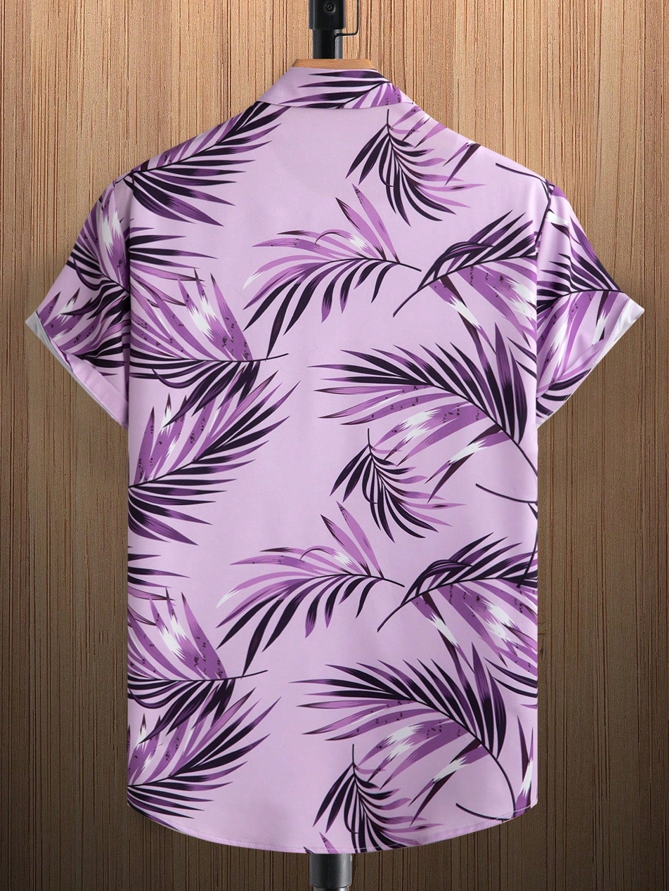 Manfinity RSRT Men Tropical Print One Pocket Front Shirt Without Tee