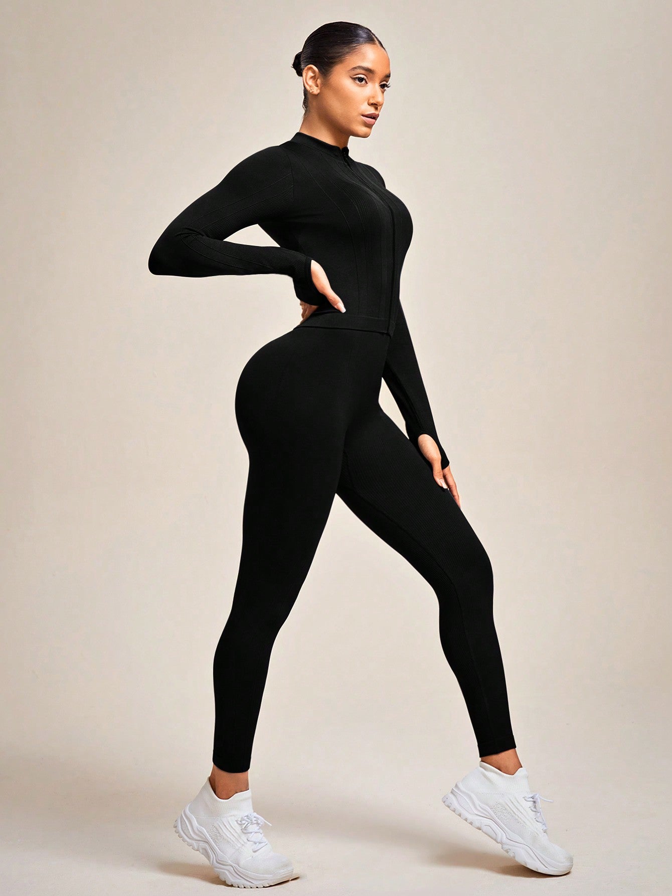 Seamless Thumbholes Sports Jacket & Jumpsuit Set cropped jacket