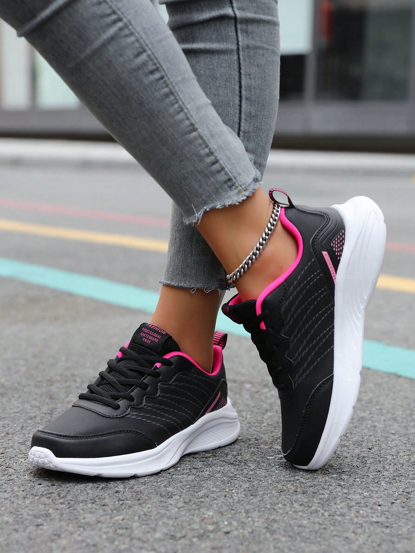 Ladies' Sports Running Shoes For Spring And Autumn, Fashionable, Casual, Waterproof, Anti-Slip, Large Size Leather Upper