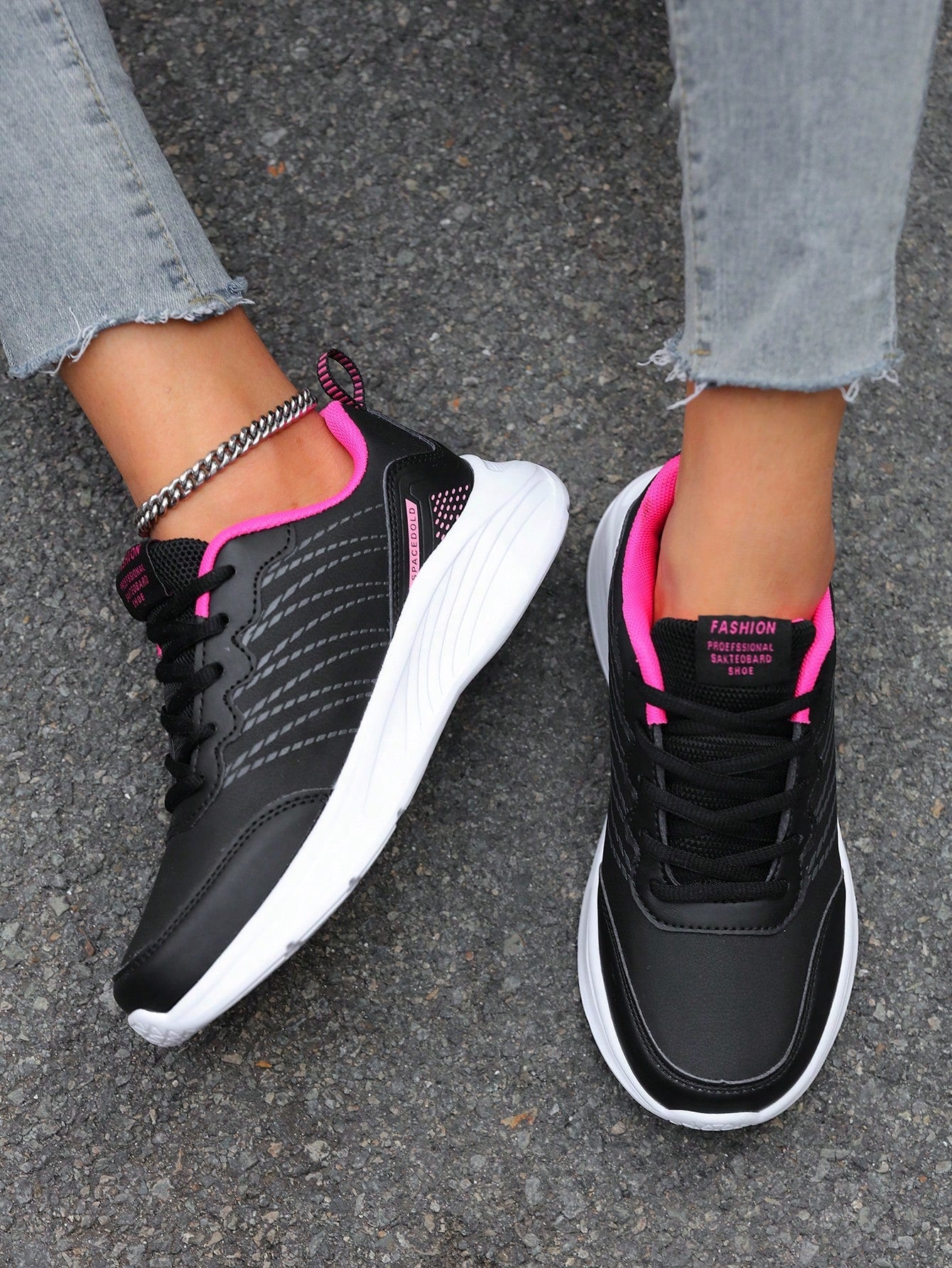 Ladies' Sports Running Shoes For Spring And Autumn, Fashionable, Casual, Waterproof, Anti-Slip, Large Size Leather Upper