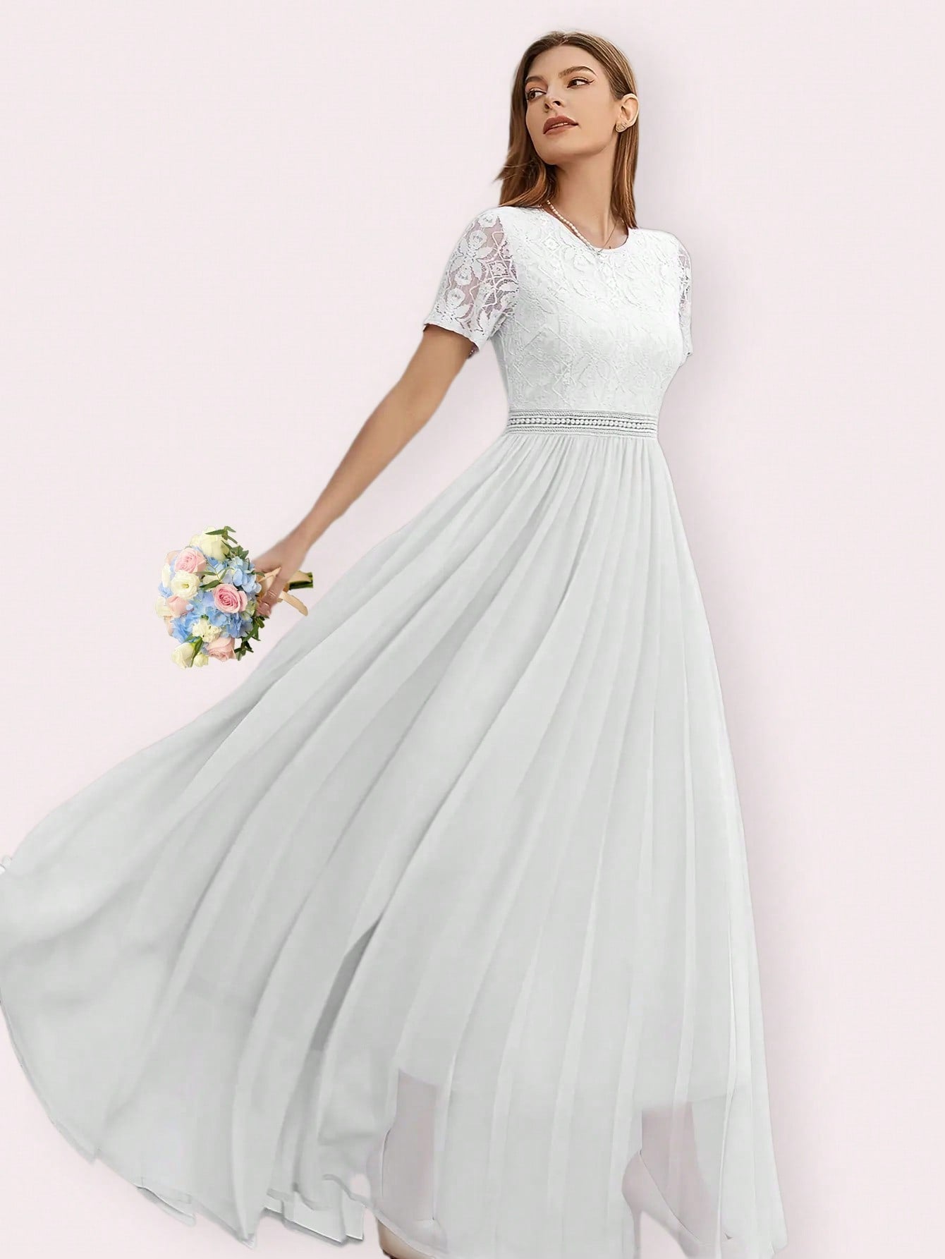 Round Neckline, Short-Sleeved, Waist Gathered Lace Stitching, Solid Color Pleated Bride Wedding Dress