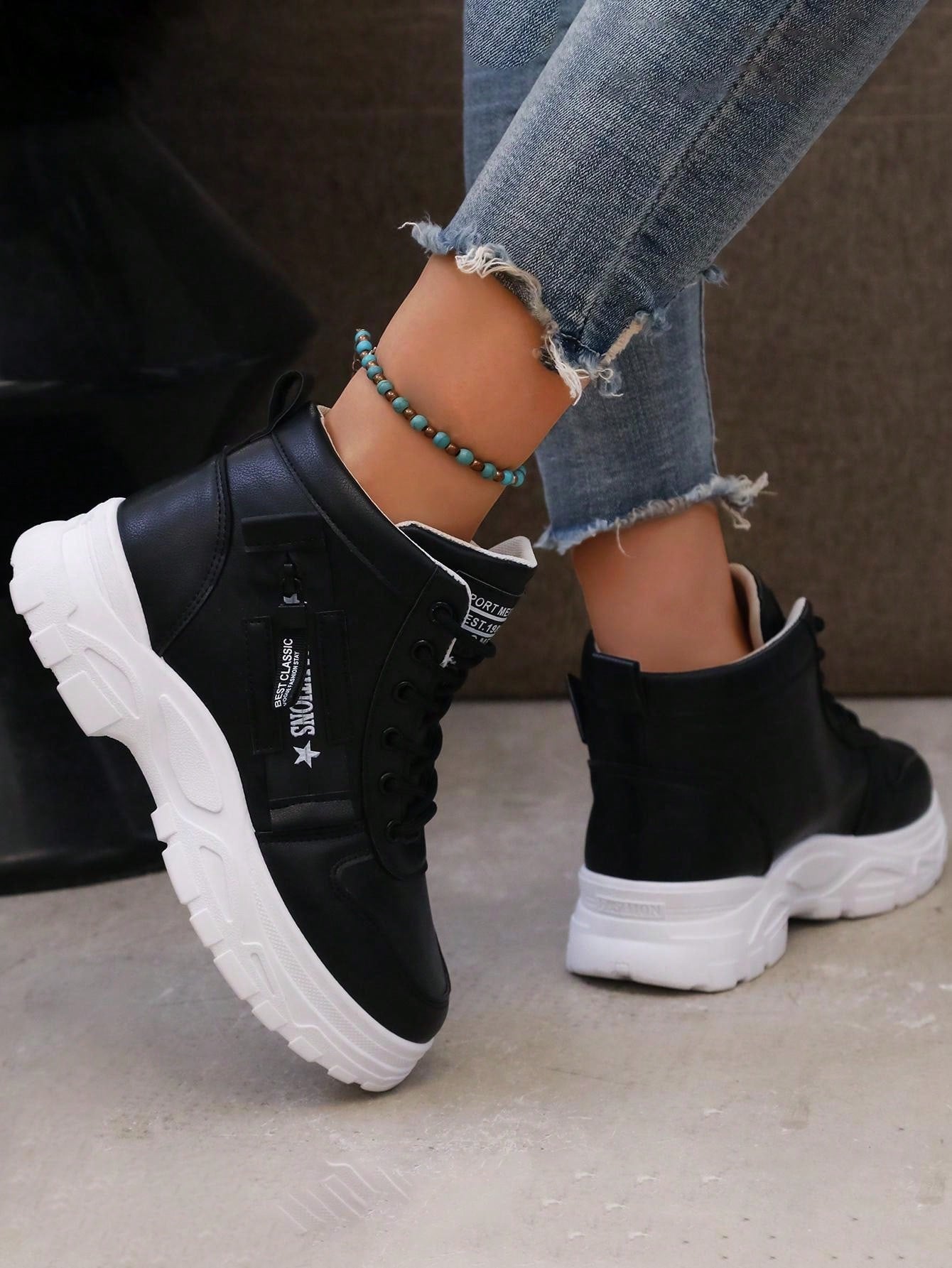 Women's High Top Lace-Up Black Sneakers With Casual Style For All Seasons