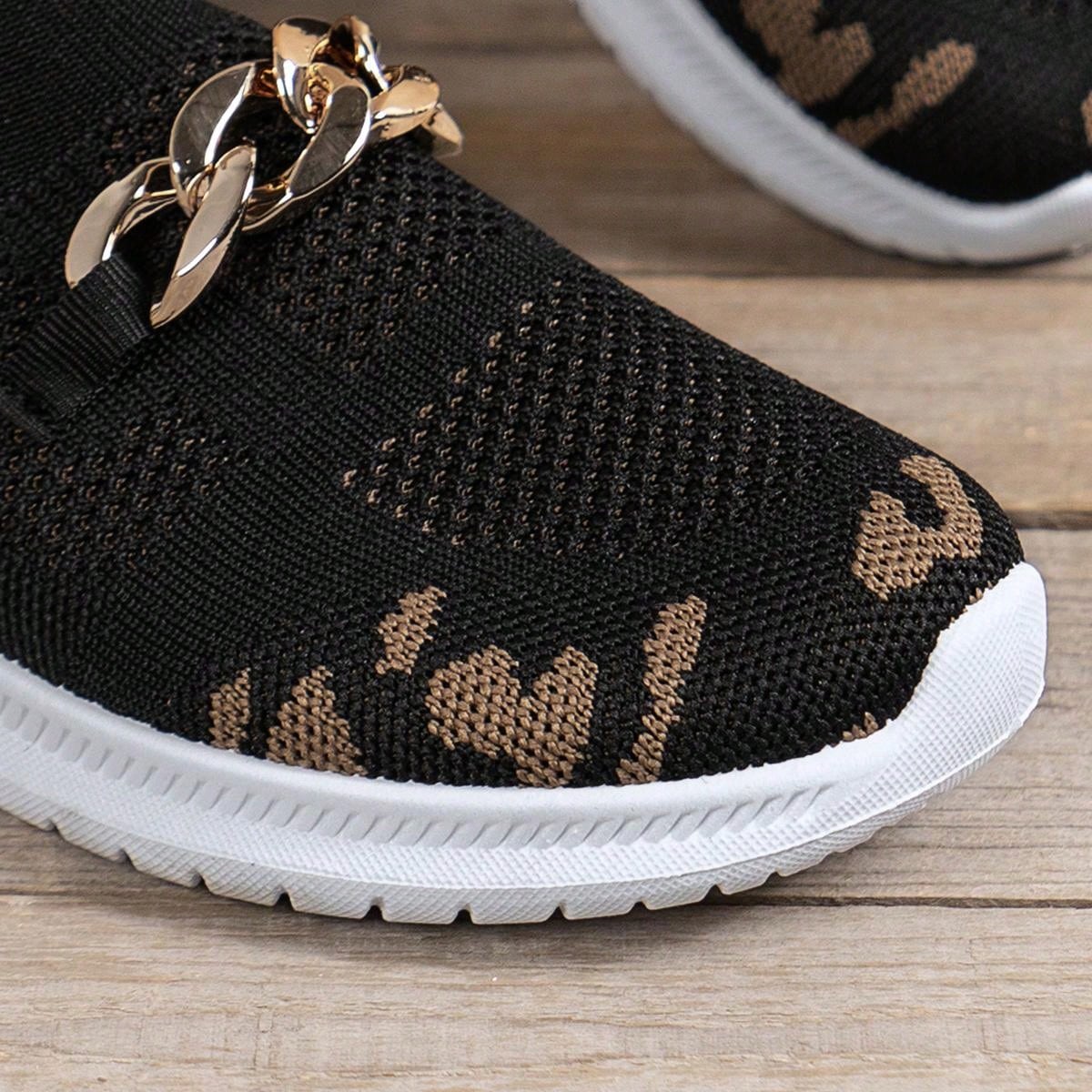 Women's Sports Shoes Fashionable Breathable Knitted Running Shoes For Walking