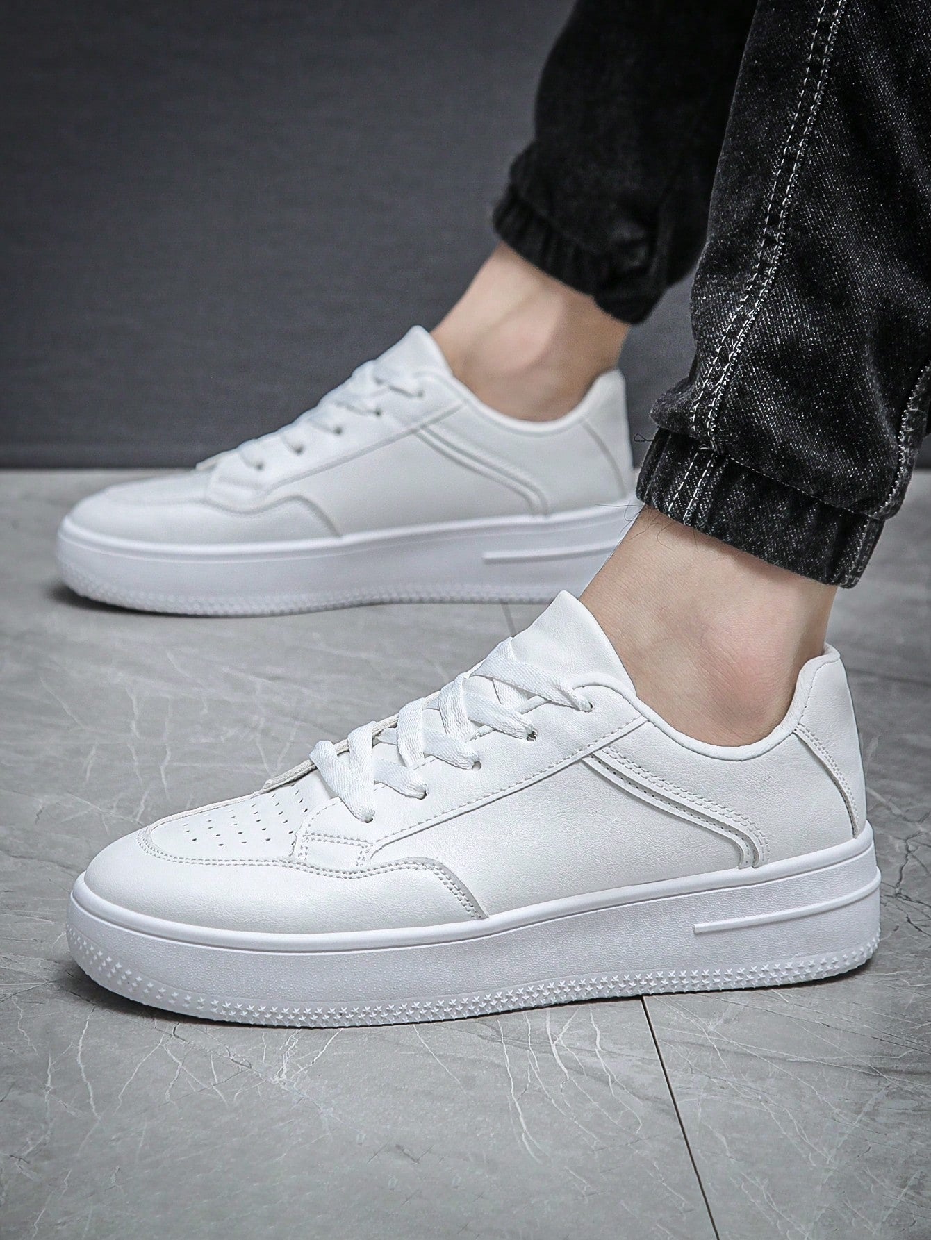 New Fashion Couple Shoes, Breathable Casual Sneakers, Stylish Outdoor White Shoes, Men's Sports Shoes