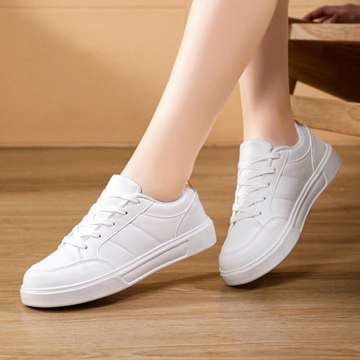 Women's White Leather Flat Casual Shoes, Fashionable, Durable, Comfortable Sneakers For Students