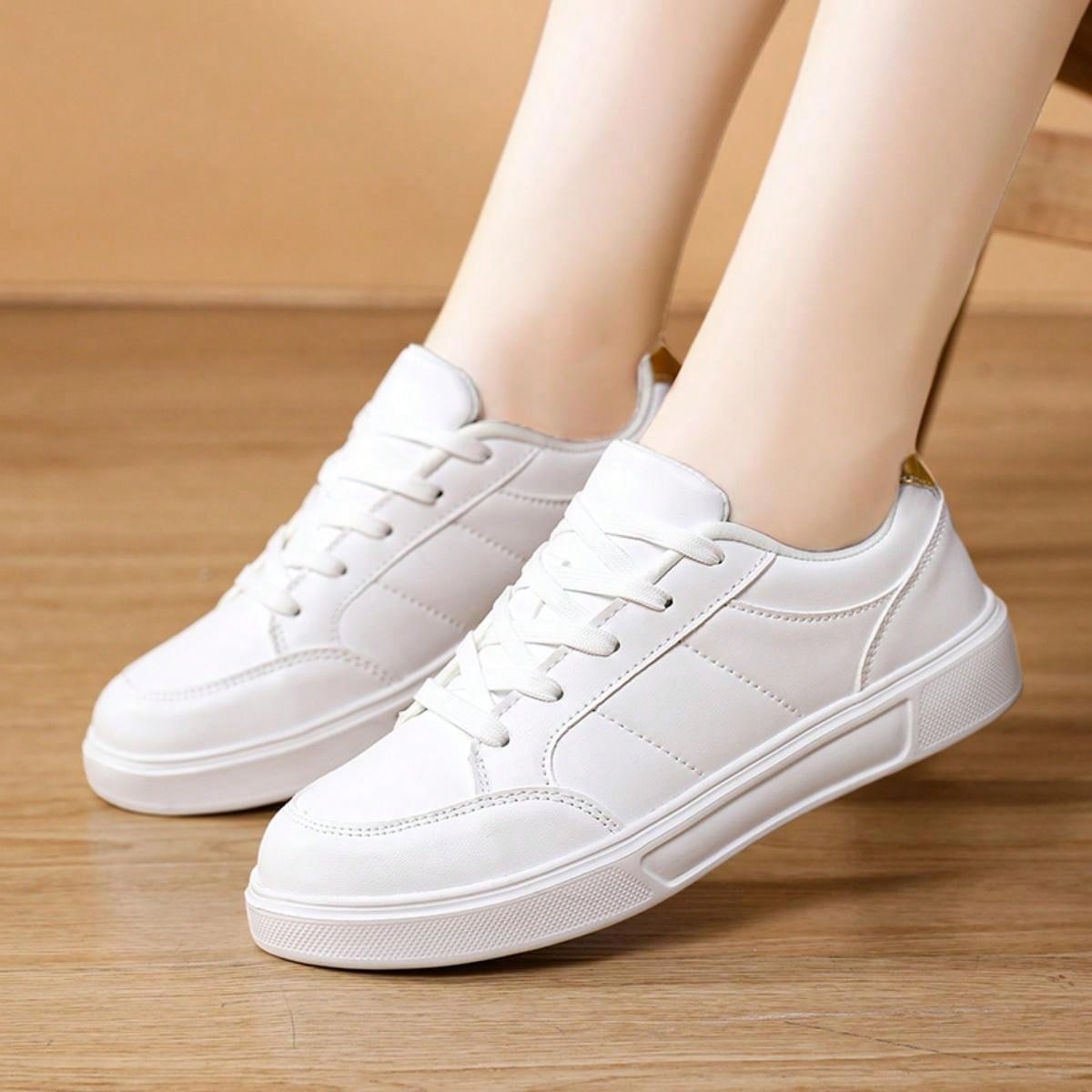 Women's White Leather Flat Casual Shoes, Fashionable, Durable, Comfortable Sneakers For Students