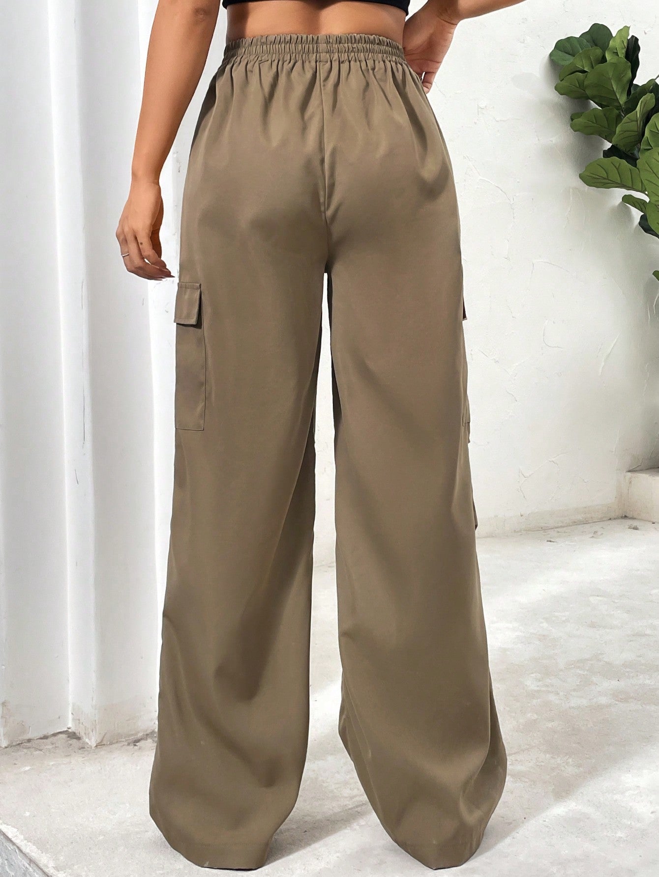 Women's Solid Color Workwear Straight Leg Pants With Pockets