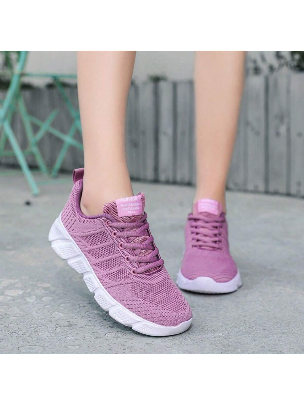 Women's Mesh Sports Shoes Breathable And Lightweight Running Shoes For Students Middle School Girls, Shock-Absorbing Athletic Sneakers For Walking Travel