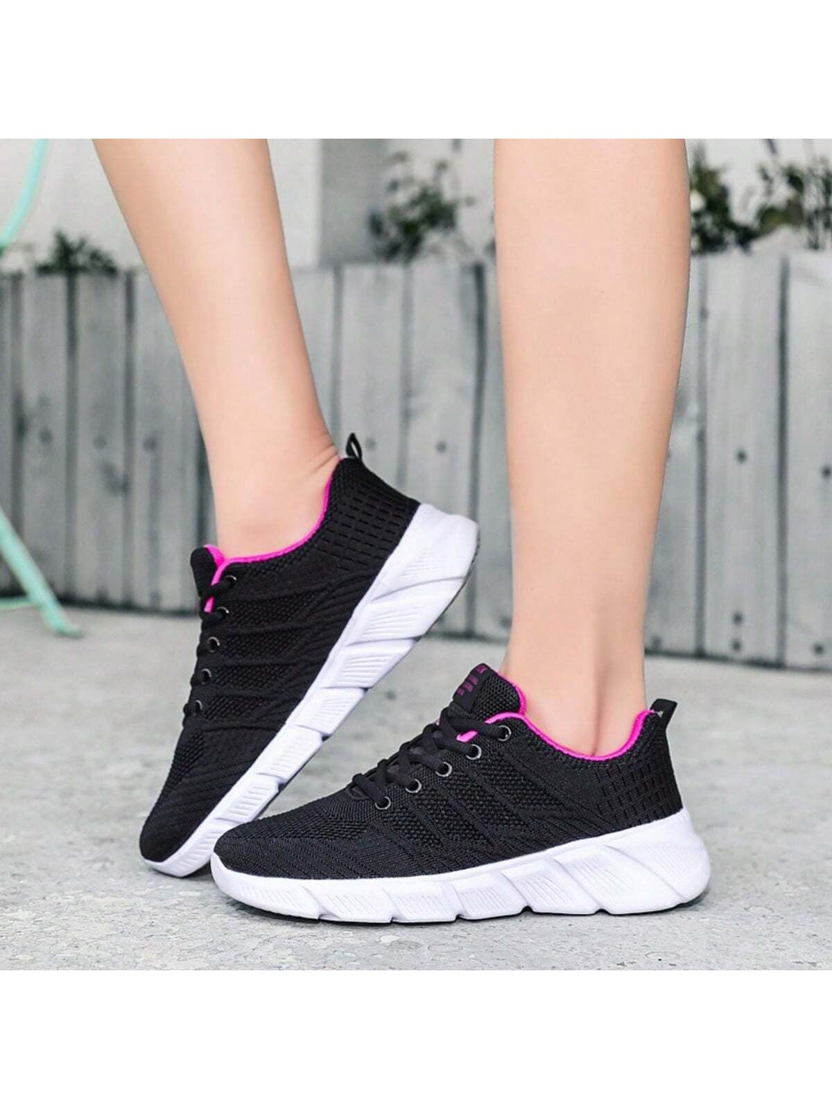 Women's Mesh Sports Shoes Breathable And Lightweight Running Shoes For Students Middle School Girls, Shock-Absorbing Athletic Sneakers For Walking Travel