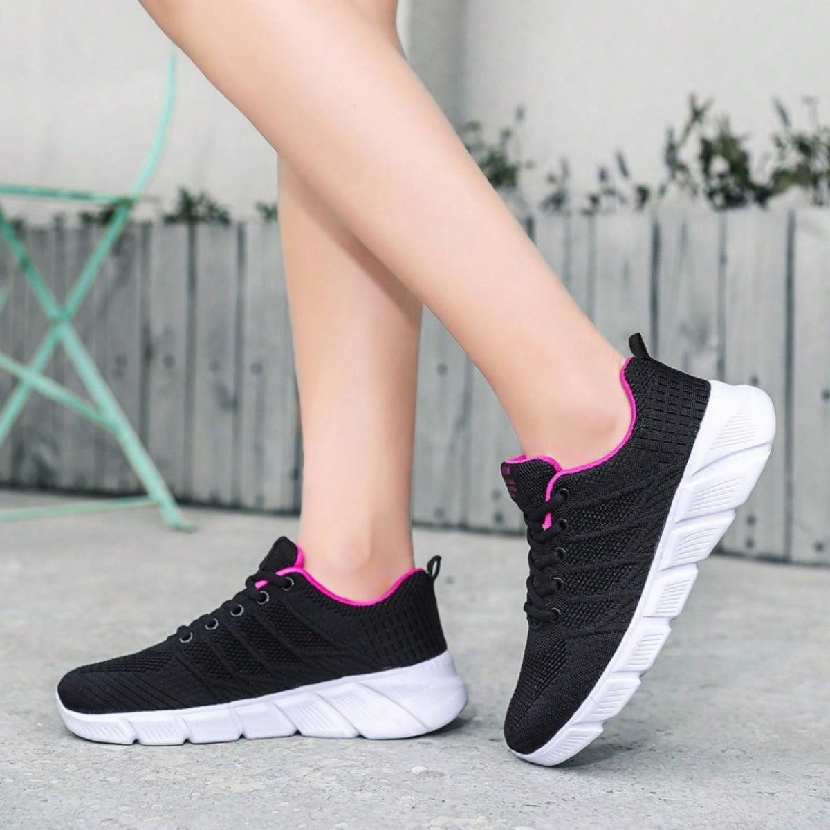 Women's Mesh Sports Shoes Breathable And Lightweight Running Shoes For Students Middle School Girls, Shock-Absorbing Athletic Sneakers For Walking Travel