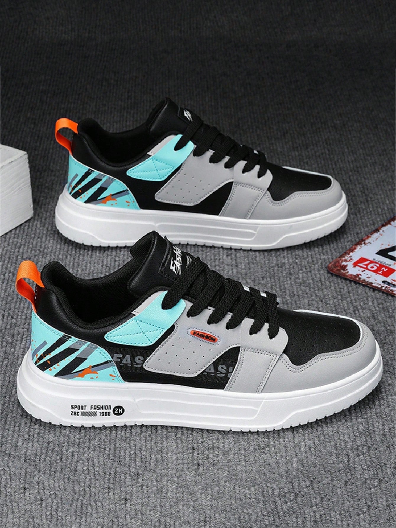 [Random Shoe Upper Lines]New Arrival Men's Leather Spliced Low-Top Color Block Skate Shoes For Students And Daily Wear