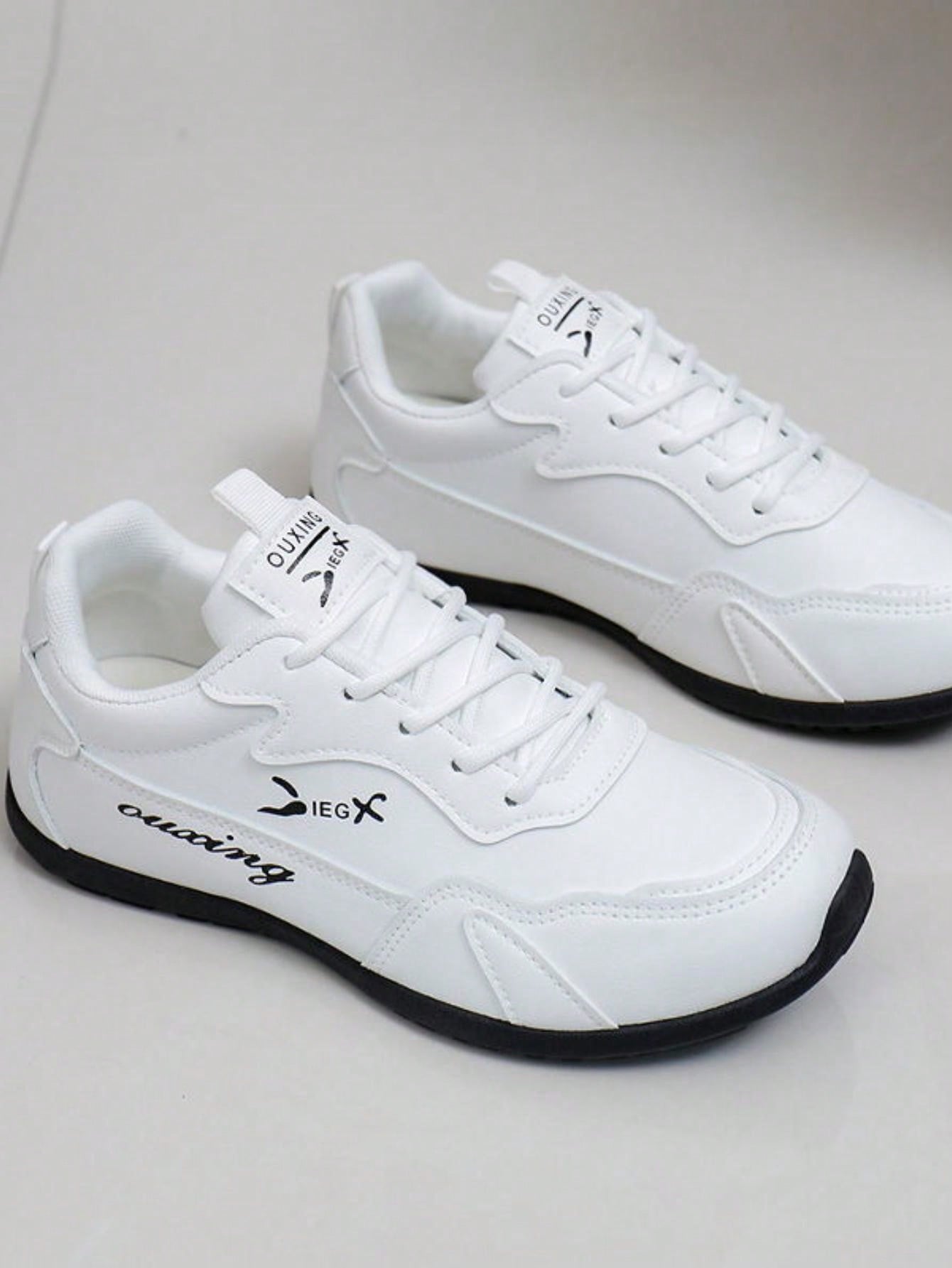 Fashionable And Versatile Female Sports Shoes With Personal Elegance, Gorgeousness, Cuteness, Academy Style And Trendy Sports Style, Lightweight, Anti-Skid, Breathable, Suitable For Hiking, Running, Fitness And Many Other Sports And Leisure Activities.