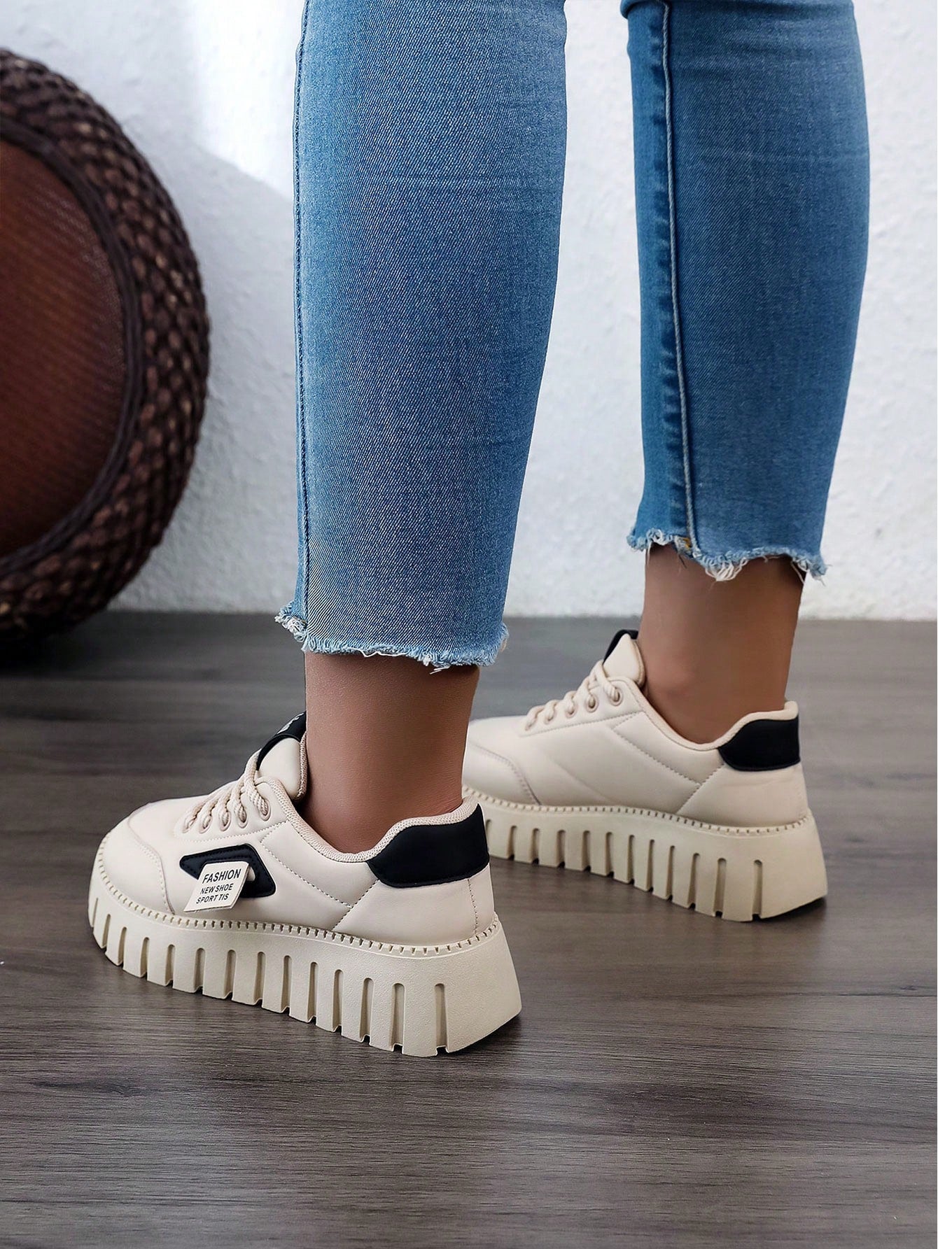 Women's Casual Sports Shoes For Spring/Summer/Autumn 2024 - Thin Straps, Outdoor, Platform, Fashionable And Versatile