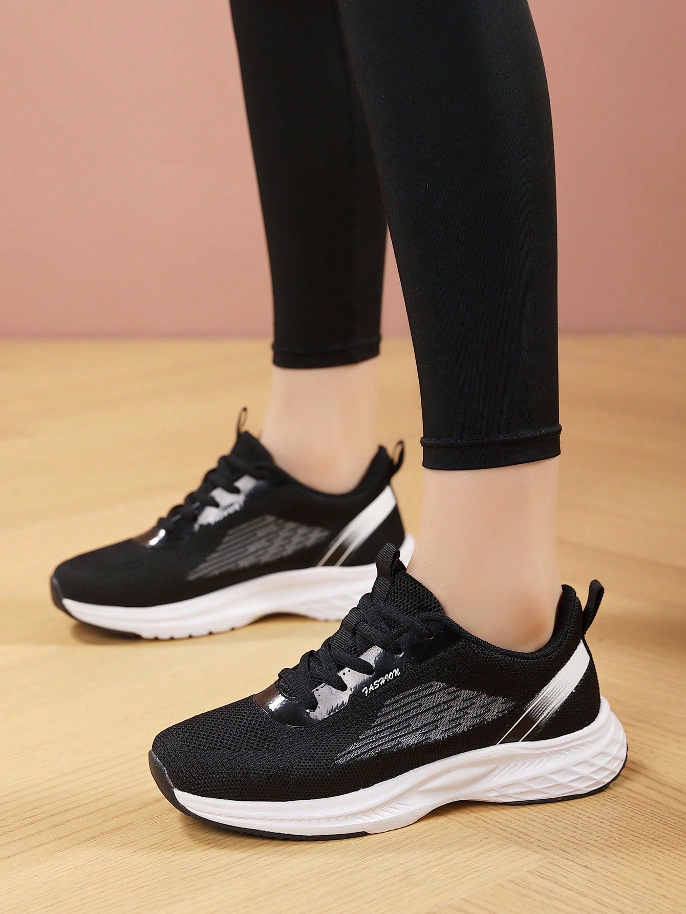 Spring/Summer New Arrival Multicolor Casual Sports Shoes For Women, Breathable, Suitable For Running/Jogging, Daily Commuting, Soft & Comfortable, Suitable For Students And Campus Style, Mesh & Dad Shoes Design