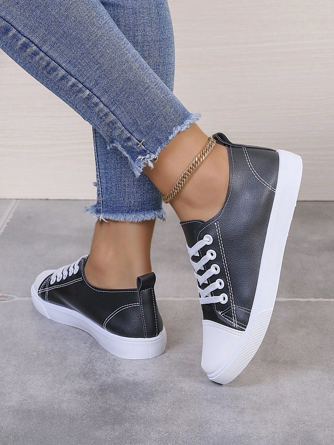 Women's Leather Spring 2024 New Fashion Flat Casual Sneakers, Classic Style For Students